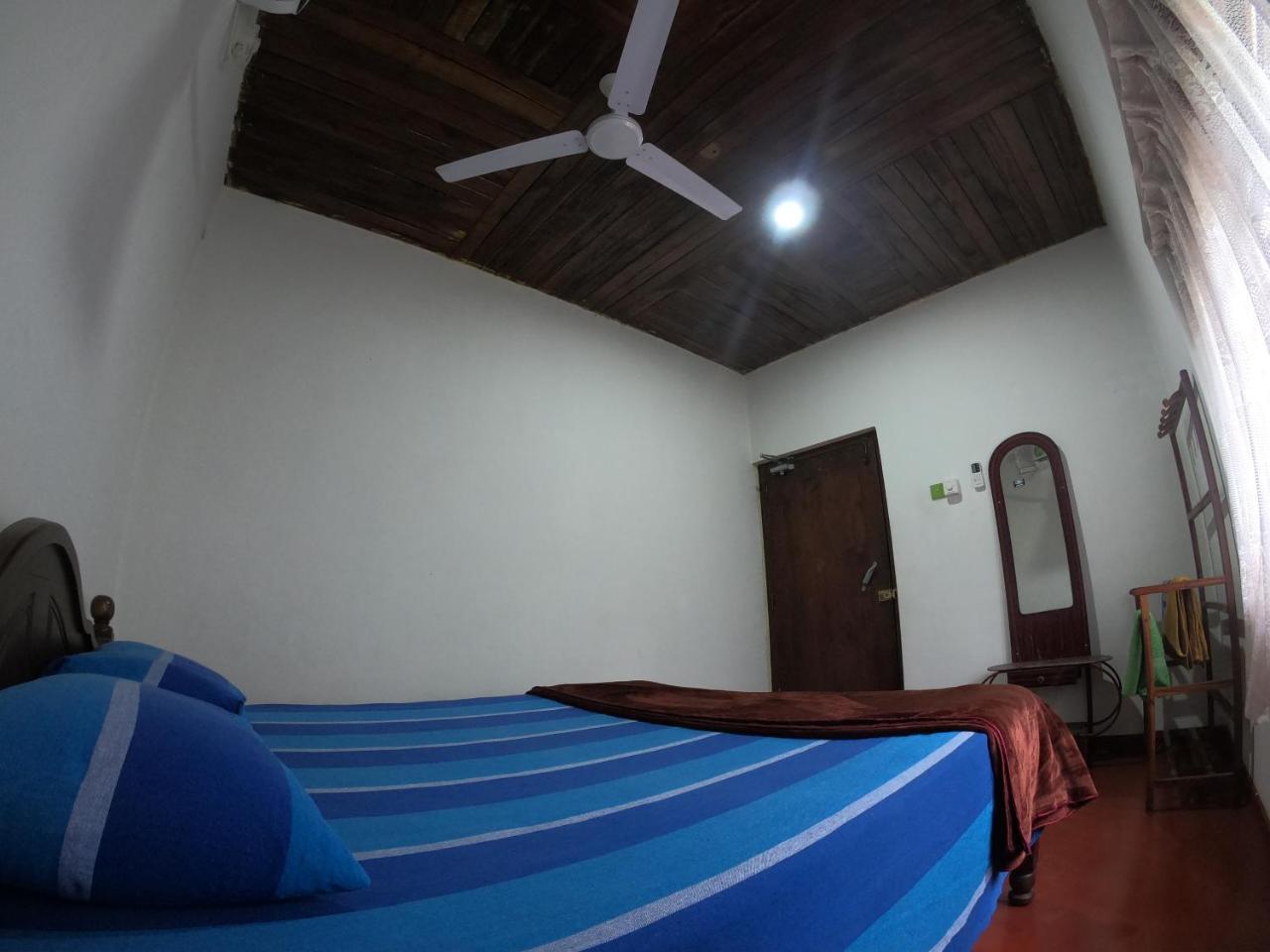 Shrinith'S Place - Dodanduwa Hikkaduwa Dış mekan fotoğraf